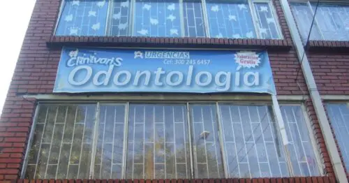 CLINIVANS ODONTOLOGIA CLINIVANS ODONTOLOGIA
